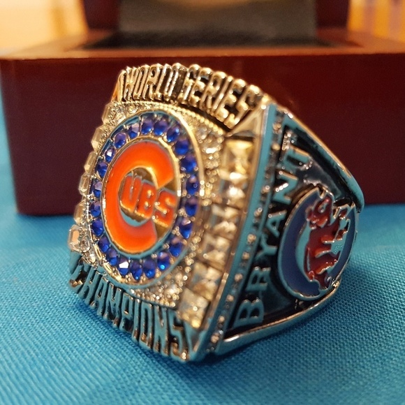 Chicago Cubs‎ Fan Ring 2016 Champ Ring - Picture 3 of 8
